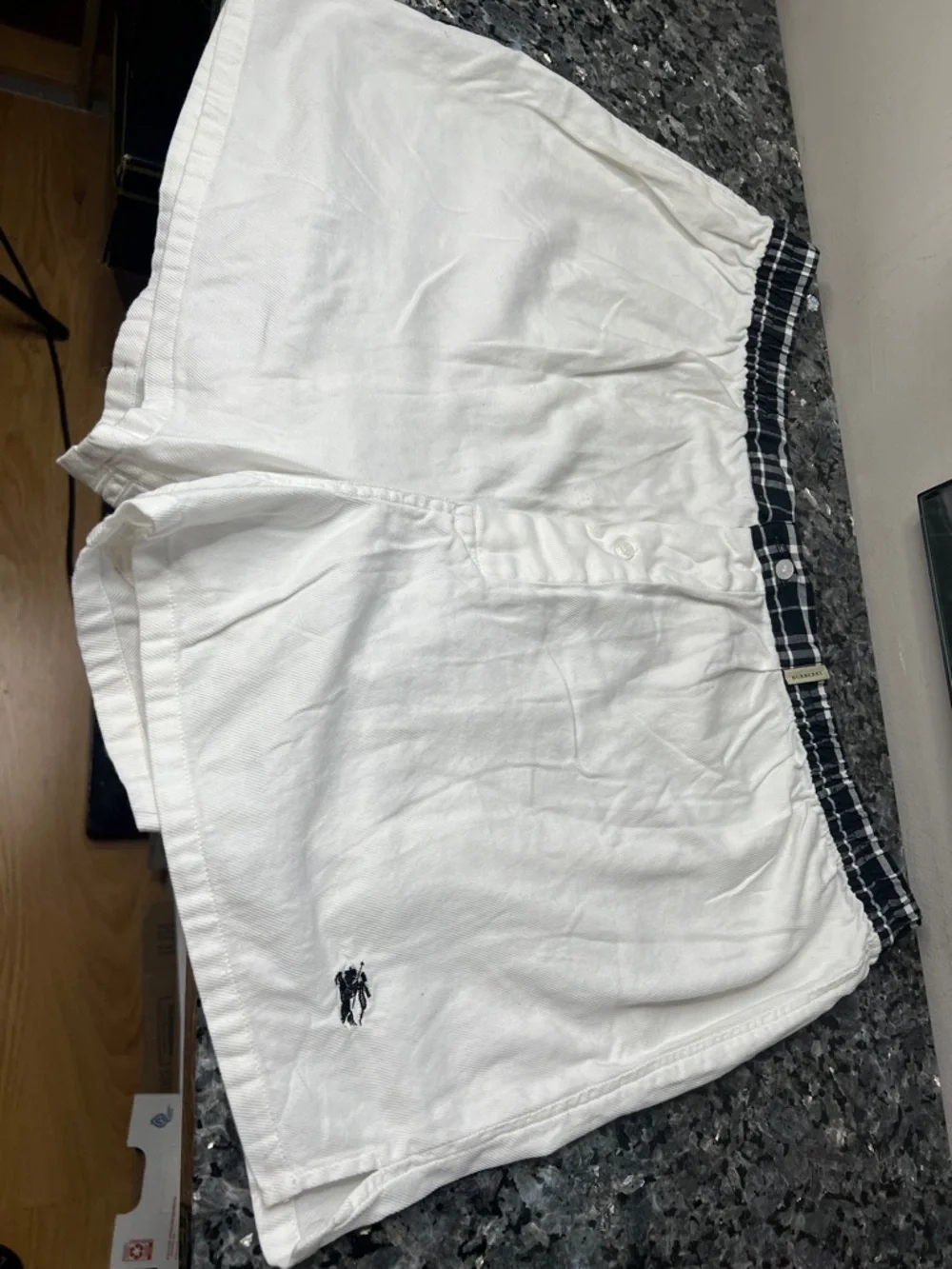 Burberry Sz XL 100% Cotton Men’s White Shorts Boxers Underwear - Unworn